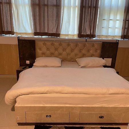 Jai Maa Bhagwati Hotel Pithoragarh Екстер'єр фото